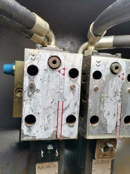 Stabilisers 14302778  Volvo EW160 - Spare parts for Excavator: picture 2 Stabilisers 14302778  Volvo EW160 - Spare parts for Excavator: picture 2