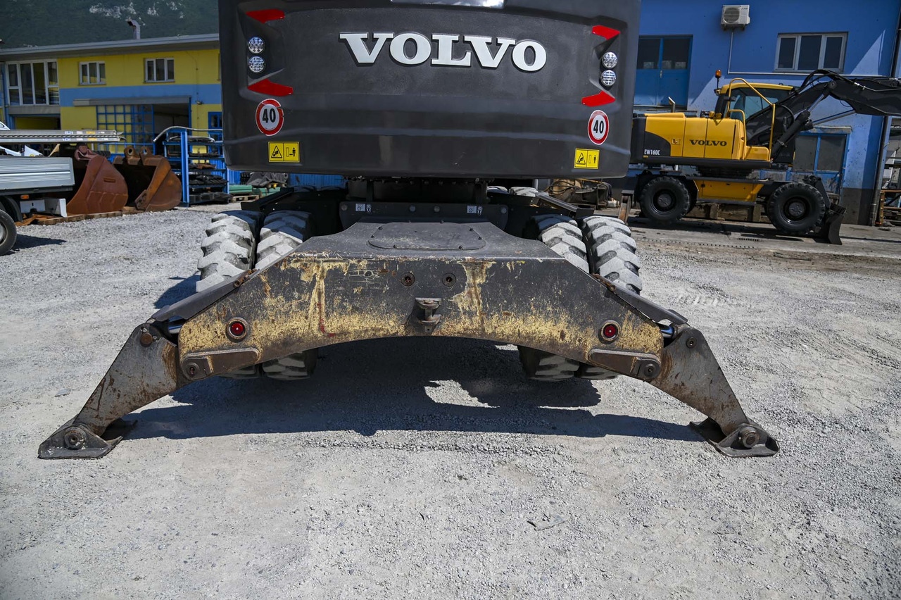 Wheel excavator VOLVO EWR150E: picture 24