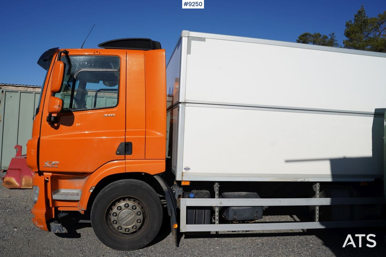 DAF CF 370Y Box truck, Height adjustable box - Box truck: picture 4 DAF CF 370Y Box truck, Height adjustable box - Box truck: picture 4