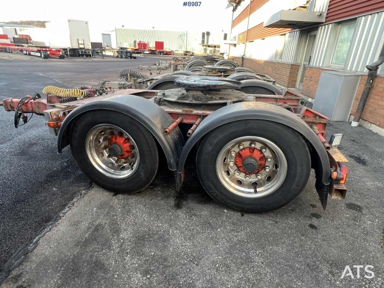 Dolly Renders - Dolly trailers: picture 2 Dolly Renders - Dolly trailers: picture 2