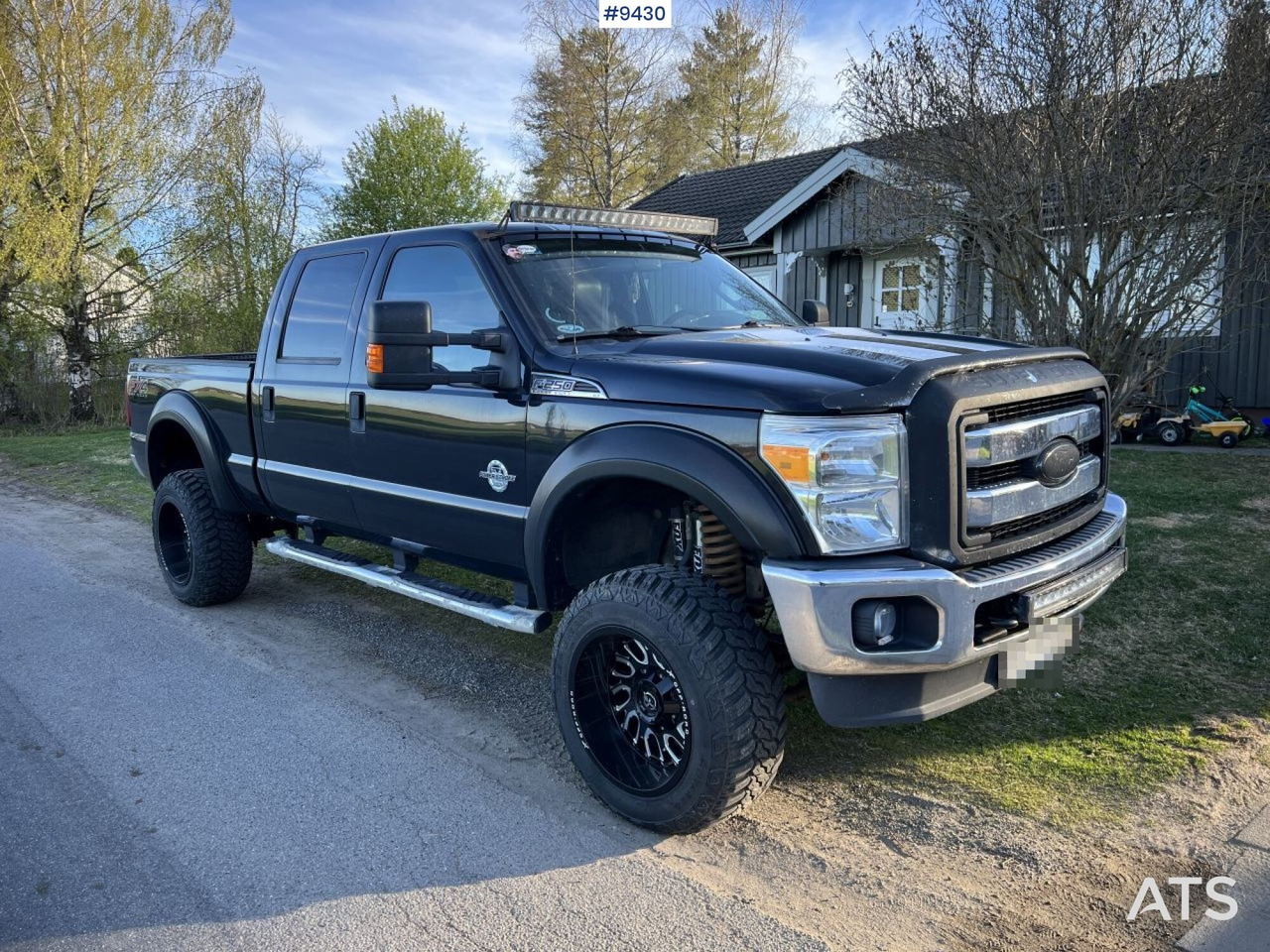 FORD F250 with sleddeck - C-REGGAD - Pickup truck: picture 1 FORD F250 with sleddeck - C-REGGAD - Pickup truck: picture 1
