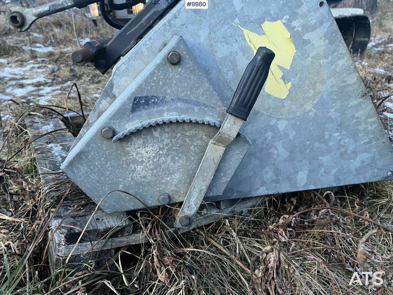 Sand/ Salt spreader Fjaras sand spreader 250L: picture 14 Sand/ Salt spreader Fjaras sand spreader 250L: picture 14