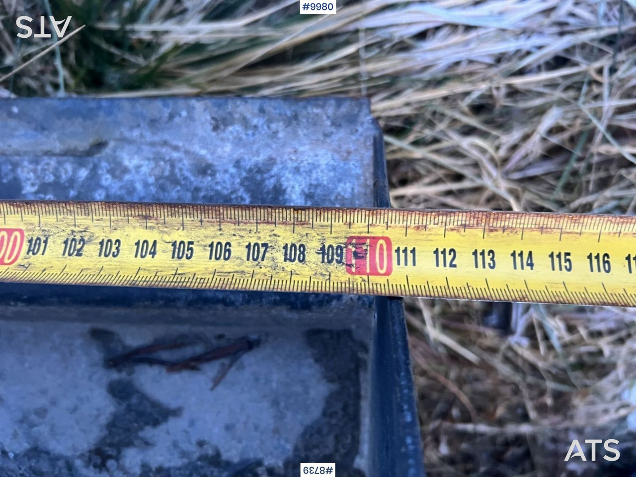 Sand/ Salt spreader Fjaras sand spreader 250L: picture 17 Sand/ Salt spreader Fjaras sand spreader 250L: picture 17