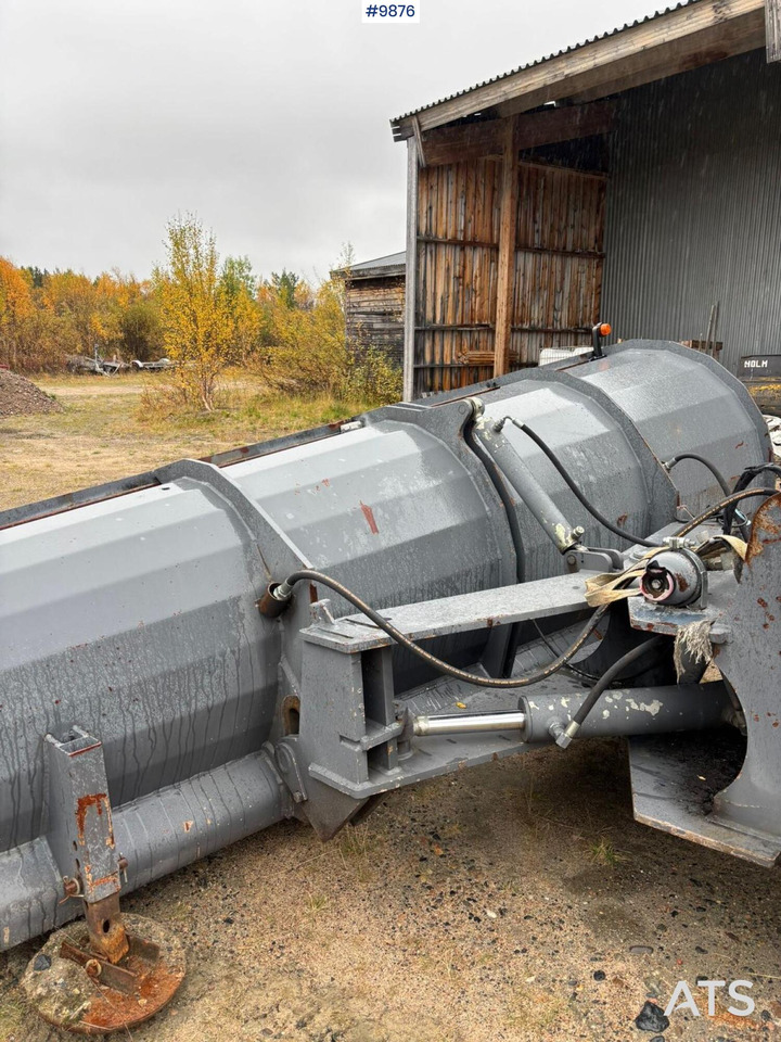 Front blade UFO Large BM - Snow plough: picture 5 Front blade UFO Large BM - Snow plough: picture 5