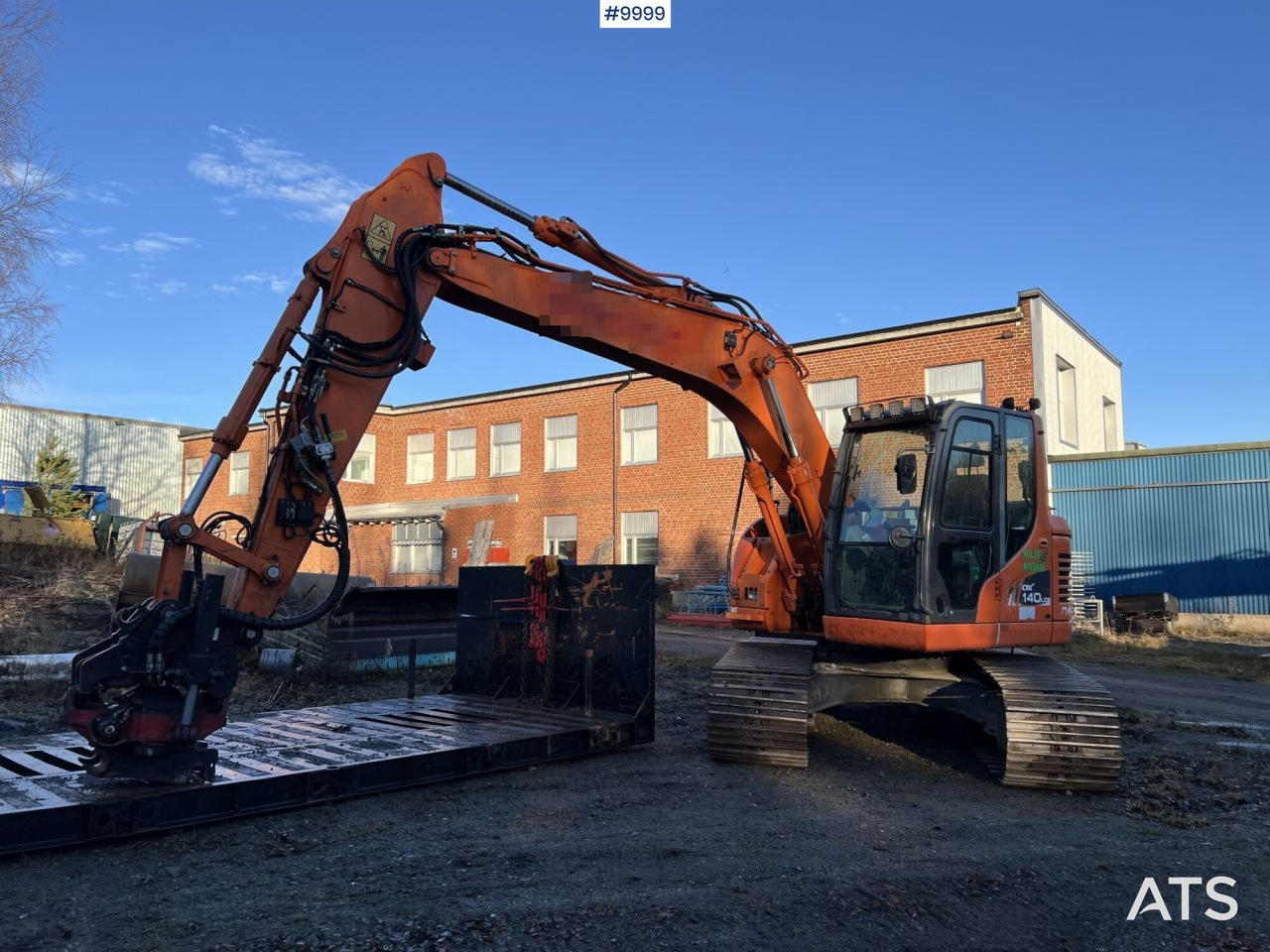 Doosan DX140LCR-3 Excavator with rotator - Other machinery: picture 1 Doosan DX140LCR-3 Excavator with rotator - Other machinery: picture 1