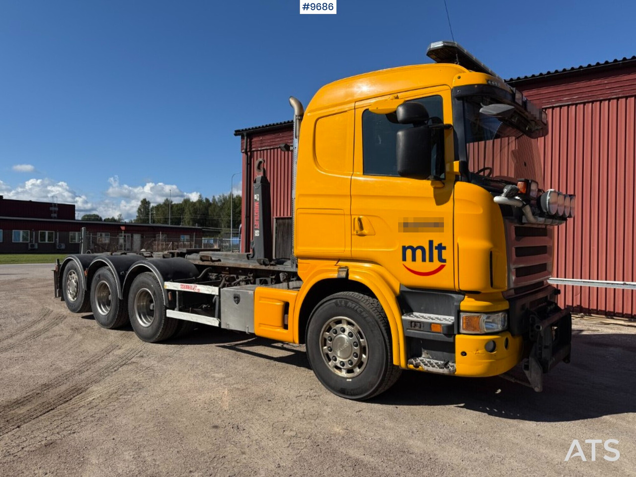 Scania G440 8X4 Lastväxlare plog och saltutrustad Rep.objekt - Hook lift truck: picture 2 Scania G440 8X4 Lastväxlare plog och saltutrustad Rep.objekt - Hook lift truck: picture 2