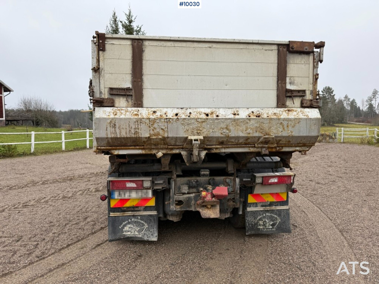 Scania P380 6X4 tipper truck (VIDEO) - Tipper: picture 4 Scania P380 6X4 tipper truck (VIDEO) - Tipper: picture 4