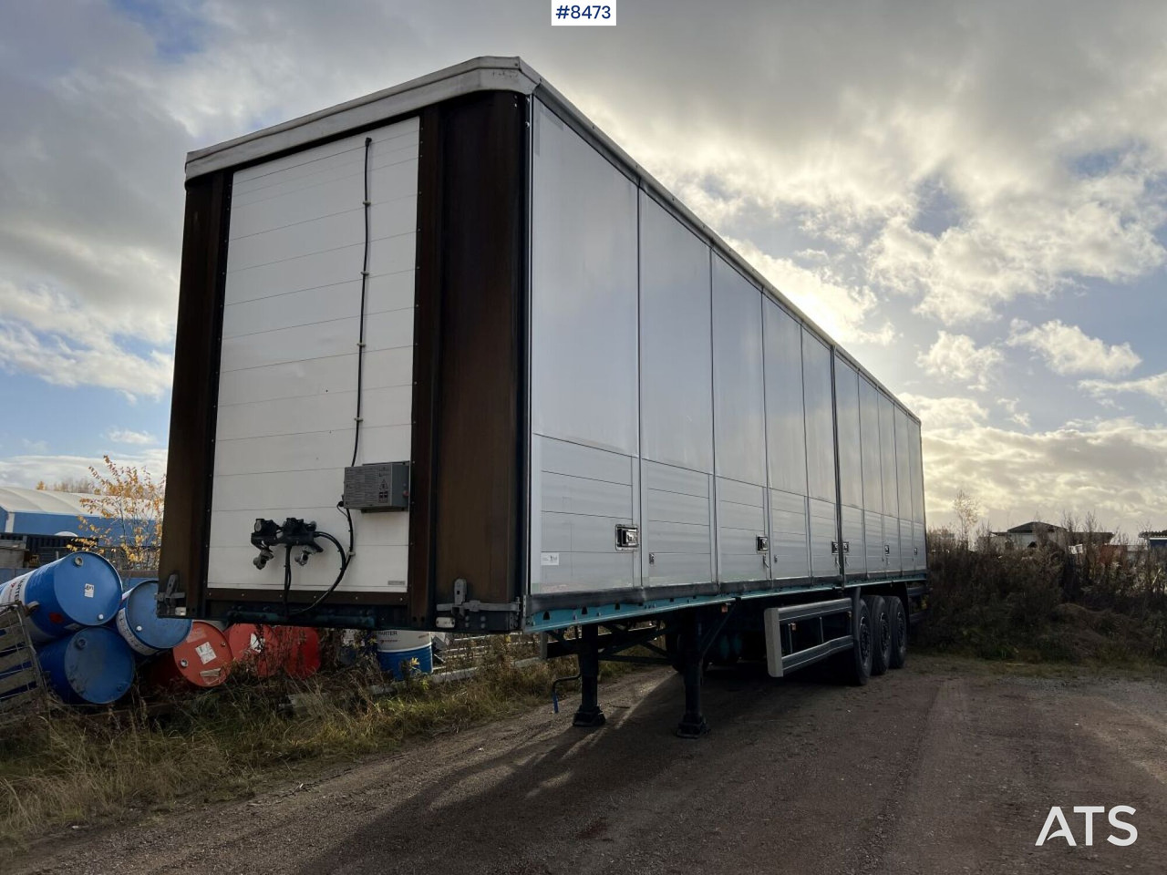 Scania ST37 Trailer with openable side - Curtainsider semi-trailer: picture 2 Scania ST37 Trailer with openable side - Curtainsider semi-trailer: picture 2