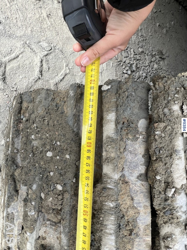 Crawler excavator Tracked excavator Komatsu PC210LC (VIDEO): picture 14