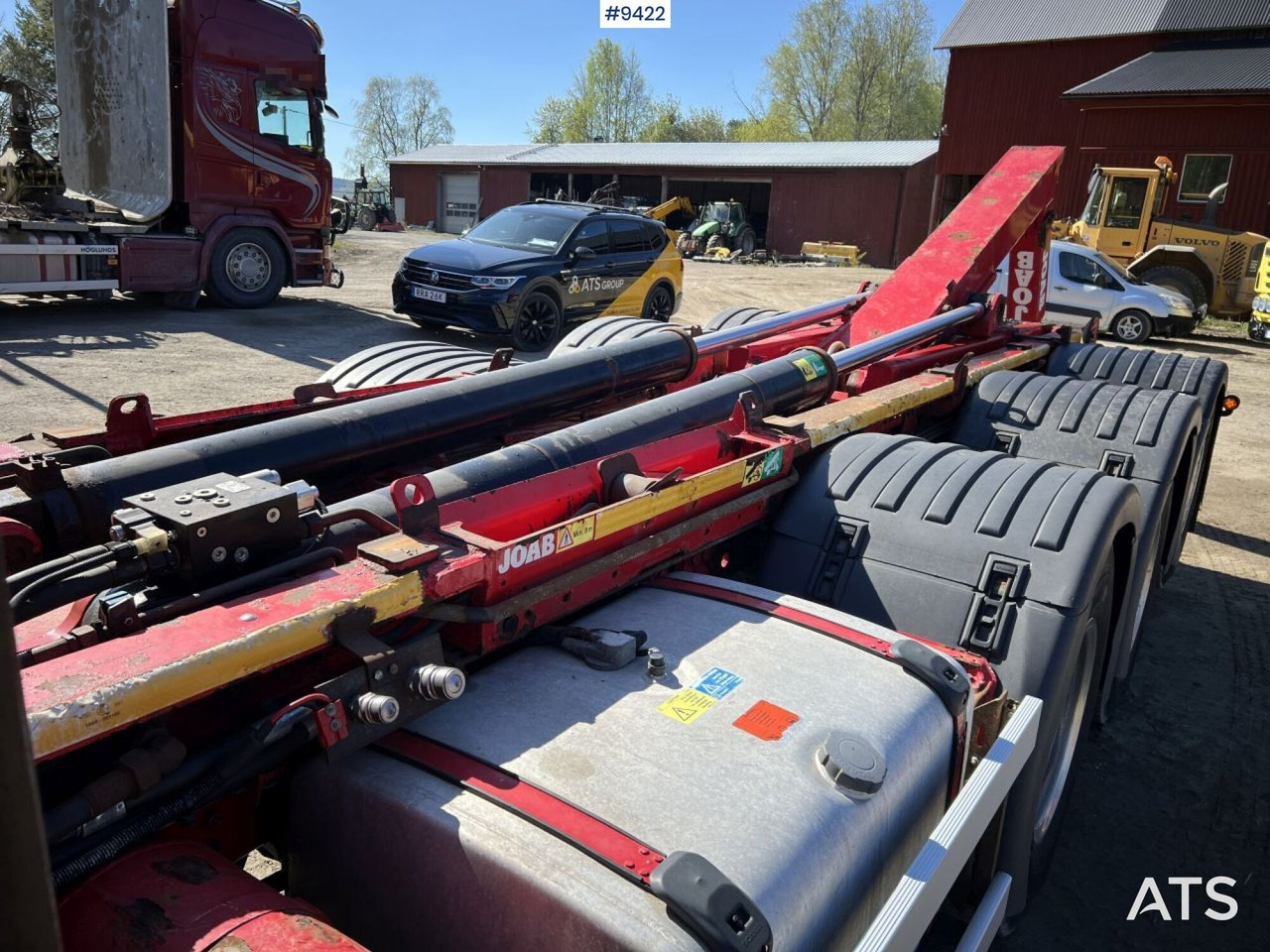 Tridem Hooklift Truck Scania G490 with plow brackets - Hook lift truck: picture 5 Tridem Hooklift Truck Scania G490 with plow brackets - Hook lift truck: picture 5