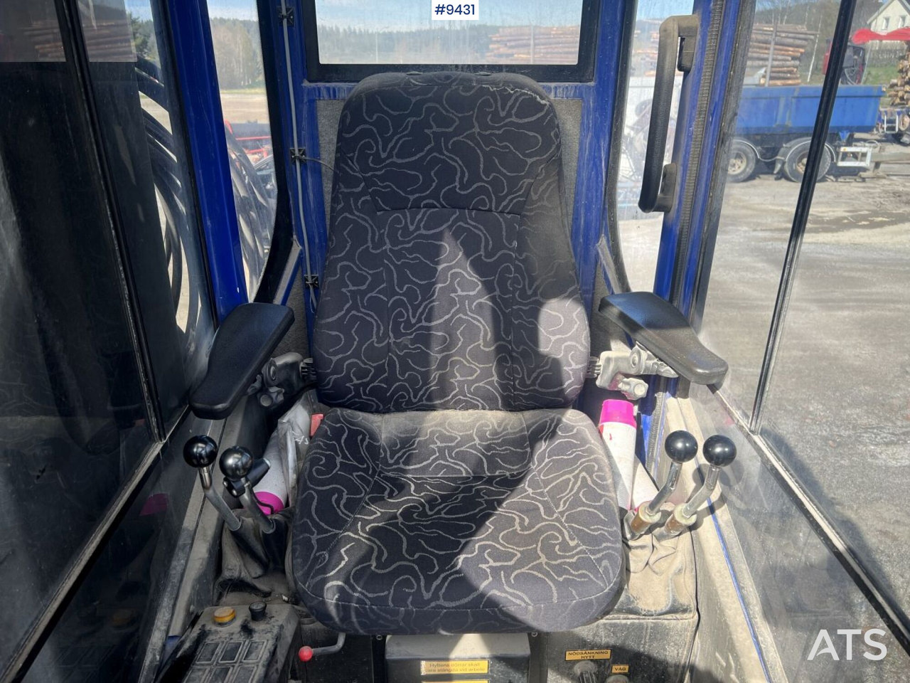 V-kran V10CX,96 - Timber crane, logging crane - Loader crane for Truck: picture 5 V-kran V10CX,96 - Timber crane, logging crane - Loader crane for Truck: picture 5