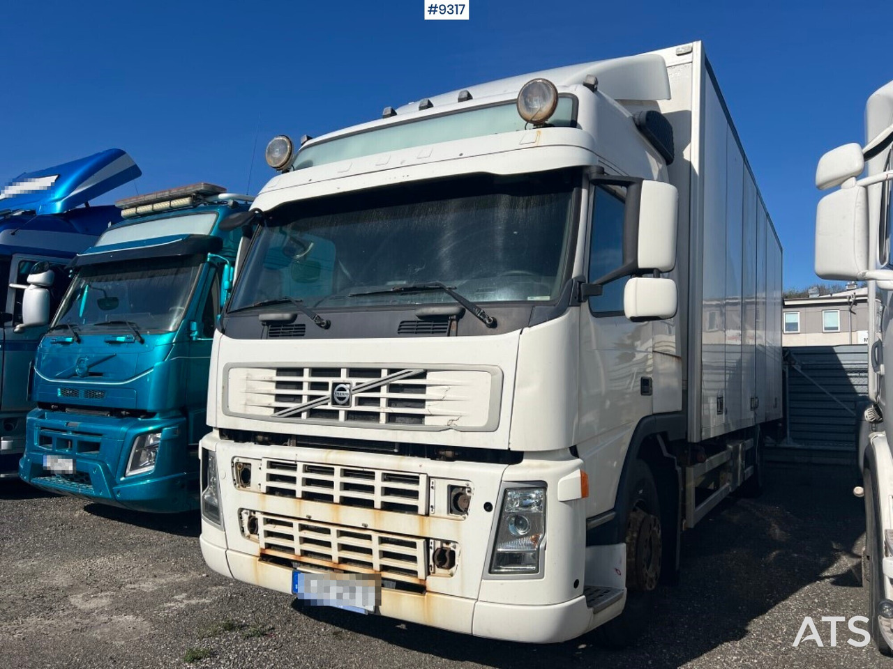 VOLVO FM-340 4X2 Box Truck - Box truck: picture 1 VOLVO FM-340 4X2 Box Truck - Box truck: picture 1