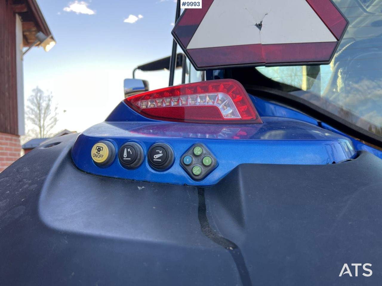 Farm tractor Valtra Versu N134 (VIDEO): picture 16