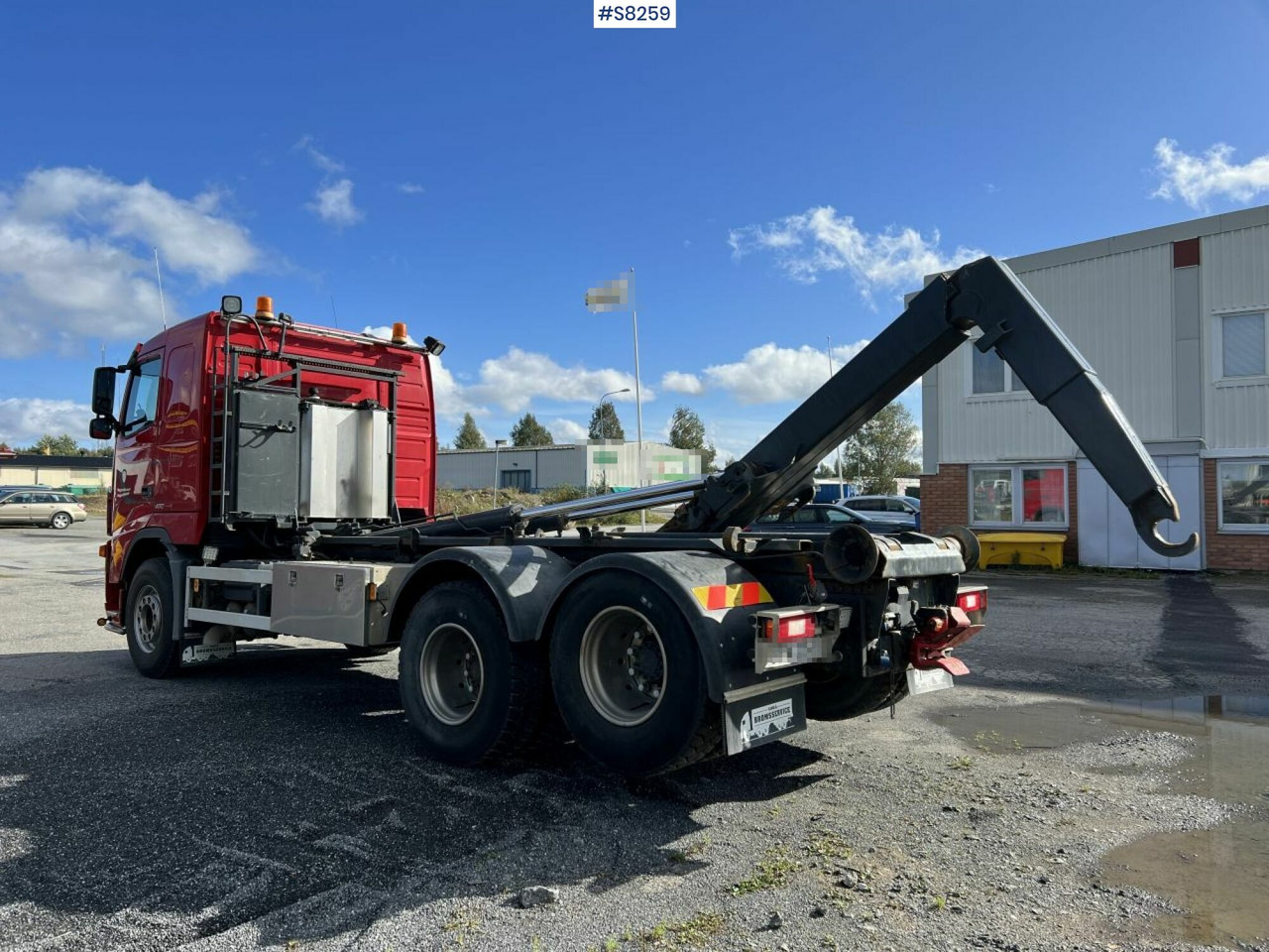 Volvo FH 480 Hook Truck, see video - Hook lift truck: picture 3 Volvo FH 480 Hook Truck, see video - Hook lift truck: picture 3