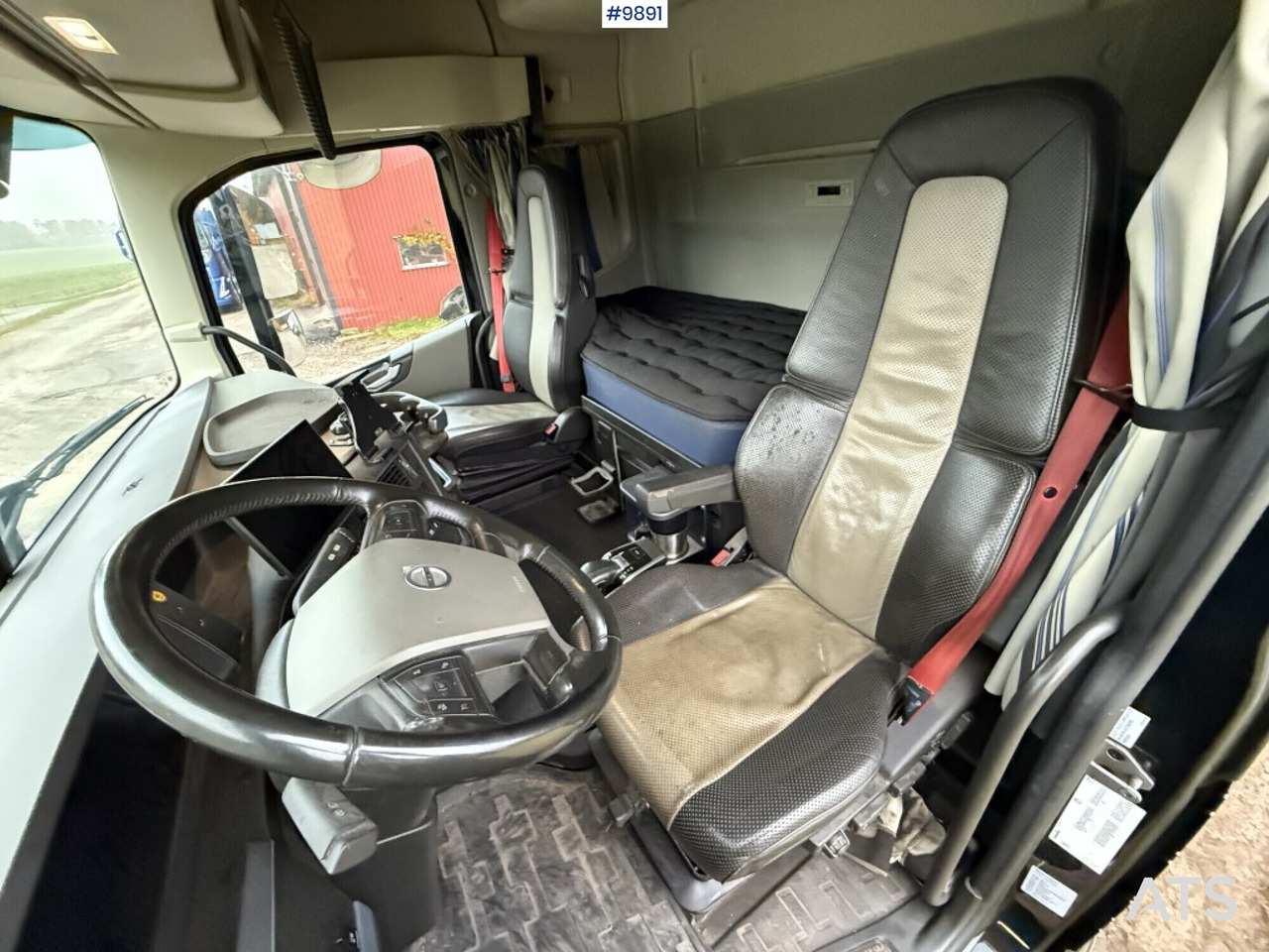 Volvo FH64 R Timber truck, trailer and crane - Timber truck, Crane truck: picture 5 Volvo FH64 R Timber truck, trailer and crane - Timber truck, Crane truck: picture 5