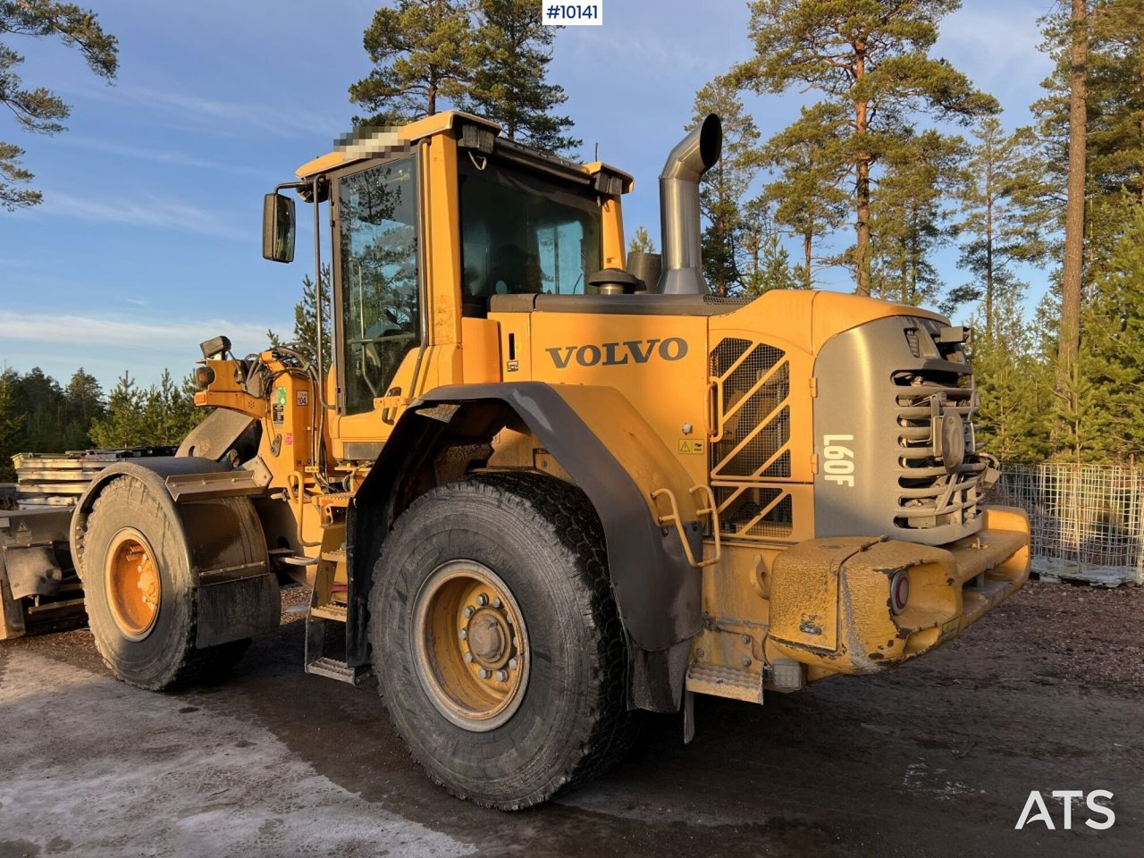 Volvo L60F Wheel loader with tilt hitch (VIDEO) - Wheel loader: picture 3 Volvo L60F Wheel loader with tilt hitch (VIDEO) - Wheel loader: picture 3