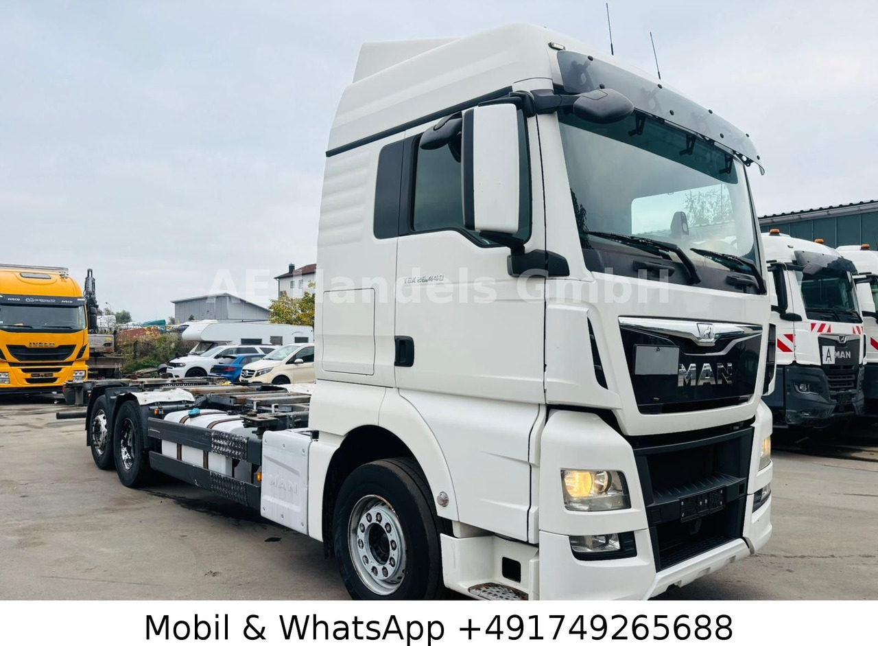 MAN TGX 26.440 BDF XLX LL 6x2 *Retarder/ACC/Lift/AHK - Cab chassis truck: picture 1 MAN TGX 26.440 BDF XLX LL 6x2 *Retarder/ACC/Lift/AHK - Cab chassis truck: picture 1