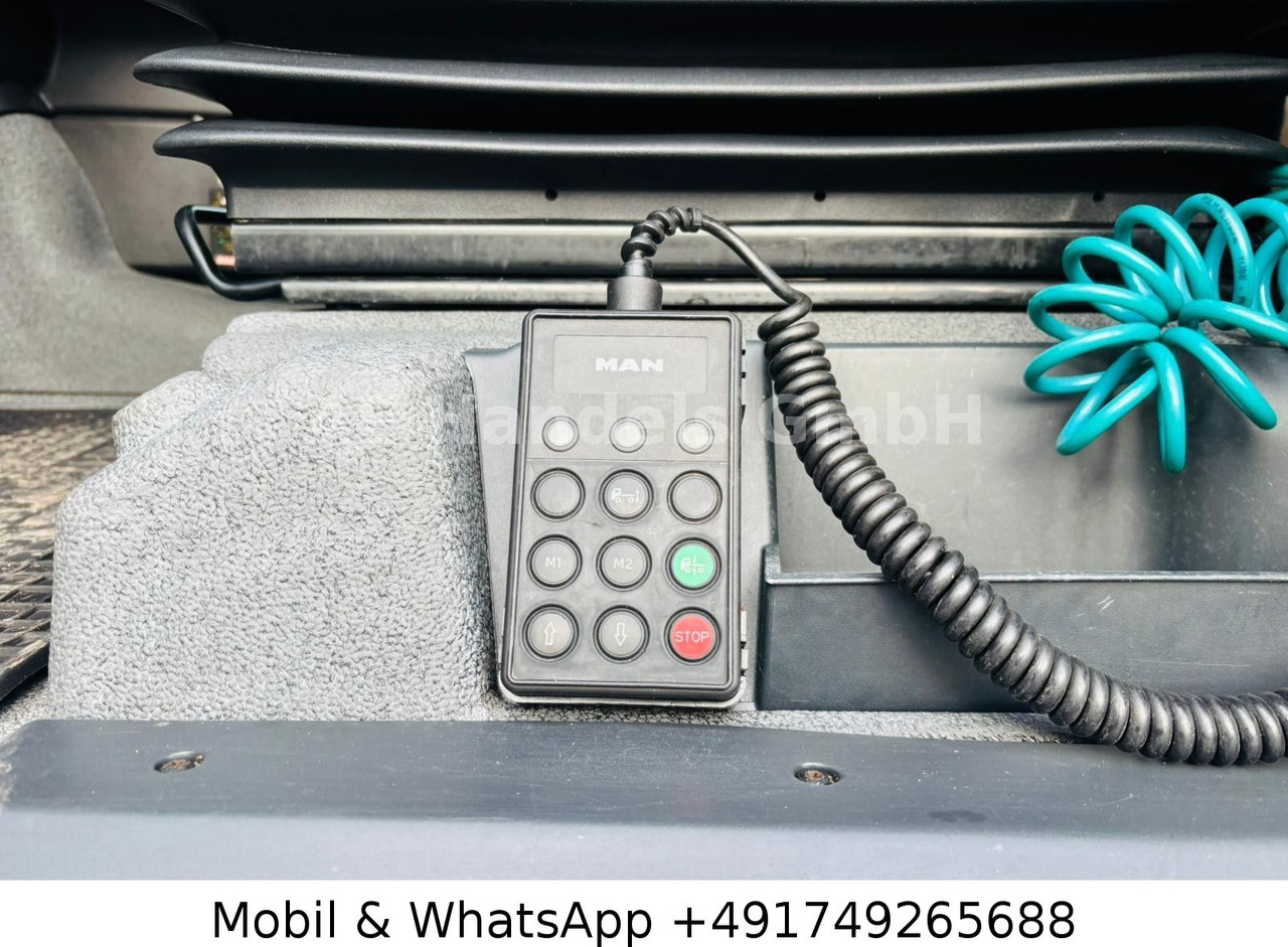 Dropside/ Flatbed truck, Crane truck MAN TGX 26.540 XLX BL 6x2 FASSI F455 *Funk/Lenk+Lift: picture 29 Dropside/ Flatbed truck, Crane truck MAN TGX 26.540 XLX BL 6x2 FASSI F455 *Funk/Lenk+Lift: picture 29