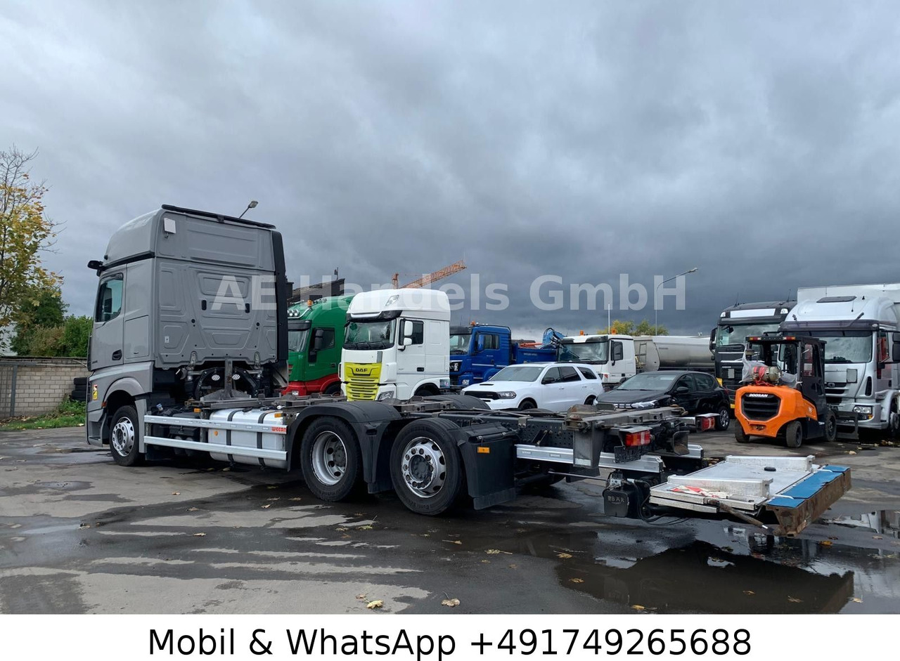 Mercedes-Benz Actros V 2545 BigSpace LL*Retarder/LBW/Lenk+Lift - Container transporter/ Swap body truck: picture 2 Mercedes-Benz Actros V 2545 BigSpace LL*Retarder/LBW/Lenk+Lift - Container transporter/ Swap body truck: picture 2