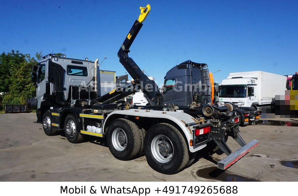 Renault C520 BB 8x4*Retarder/Hyva-26.55S-Schub/Kamera/AP - Hook lift truck: picture 3 Renault C520 BB 8x4*Retarder/Hyva-26.55S-Schub/Kamera/AP - Hook lift truck: picture 3