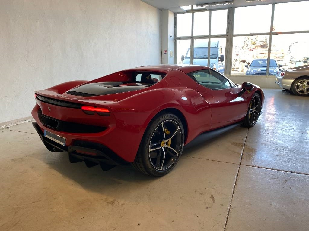 Ferrari 296 GTB Origine Françaises TVA Récupérable neuve - Car: picture 4 Ferrari 296 GTB Origine Françaises TVA Récupérable neuve - Car: picture 4