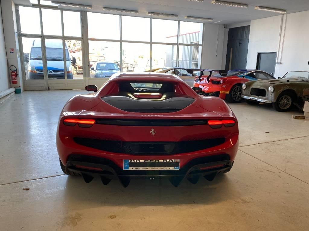 Ferrari 296 GTB Origine Françaises TVA Récupérable neuve - Car: picture 5 Ferrari 296 GTB Origine Françaises TVA Récupérable neuve - Car: picture 5