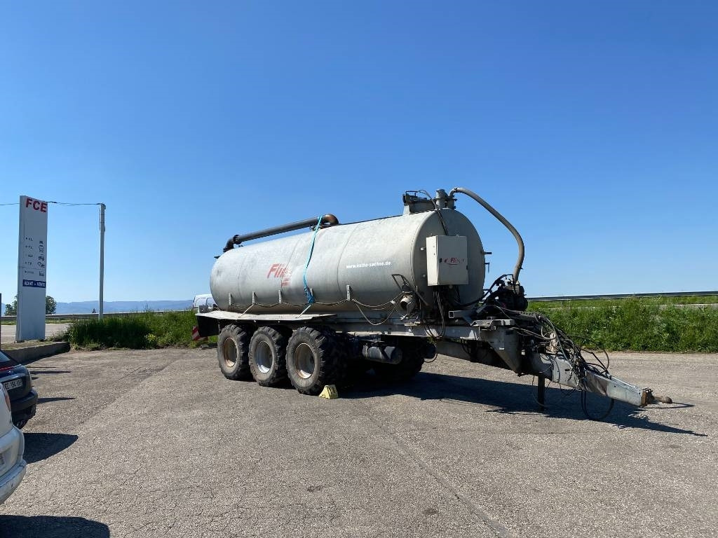 Fliegl WFG10100/Châssis Porteur-Citerne 24000Litres - Slurry tanker: picture 3 Fliegl WFG10100/Châssis Porteur-Citerne 24000Litres - Slurry tanker: picture 3