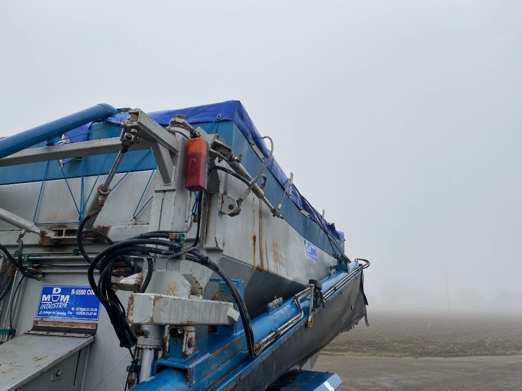 Fertilizer spreader MDM RE 813 Origine Française endommagé: picture 46 Fertilizer spreader MDM RE 813 Origine Française endommagé: picture 46