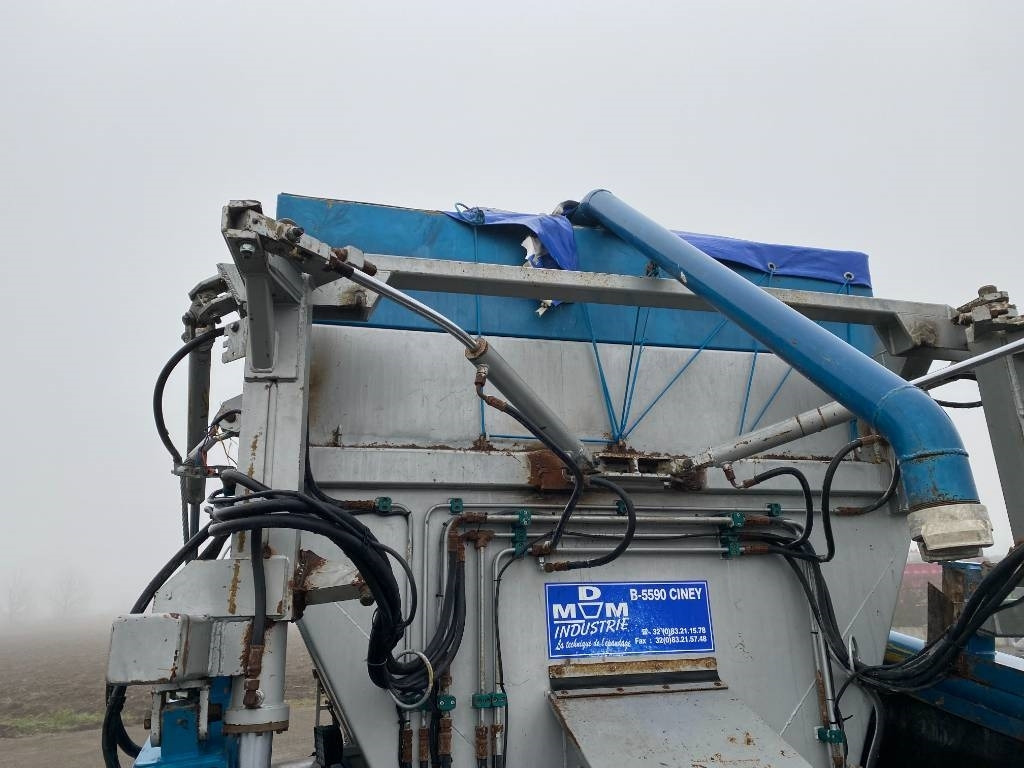 Fertilizer spreader MDM RE 813 Origine Française endommagé: picture 38 Fertilizer spreader MDM RE 813 Origine Française endommagé: picture 38