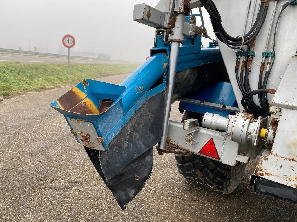 Fertilizer spreader MDM RE 813 Origine Française endommagé: picture 39 Fertilizer spreader MDM RE 813 Origine Française endommagé: picture 39