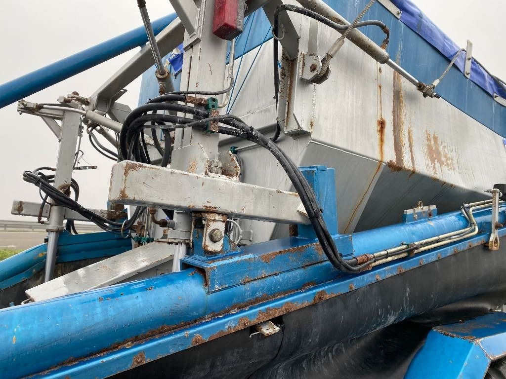 Fertilizer spreader MDM RE 813 Origine Française endommagé: picture 48 Fertilizer spreader MDM RE 813 Origine Française endommagé: picture 48