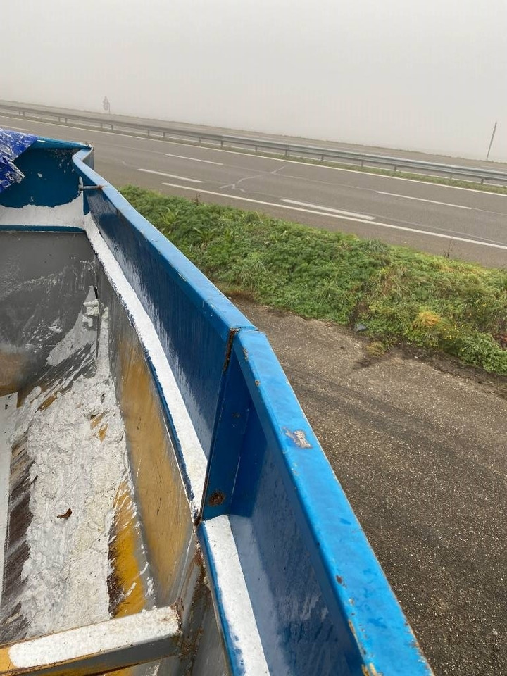 Fertilizer spreader MDM RE 813 Origine Française endommagé: picture 14 Fertilizer spreader MDM RE 813 Origine Française endommagé: picture 14