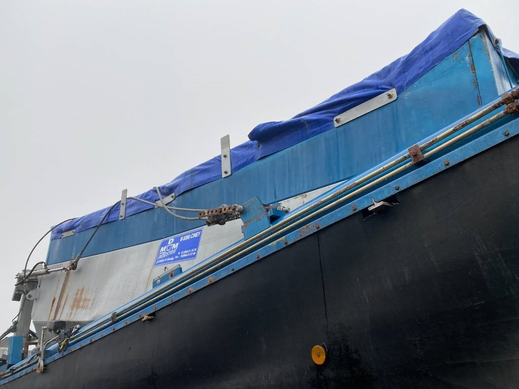 Fertilizer spreader MDM RE 813 Origine Française endommagé: picture 13 Fertilizer spreader MDM RE 813 Origine Française endommagé: picture 13