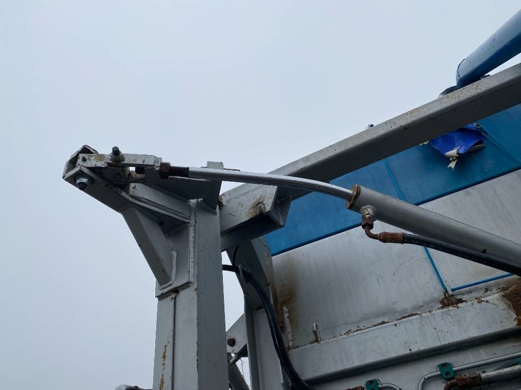 Fertilizer spreader MDM RE 813 Origine Française endommagé: picture 9 Fertilizer spreader MDM RE 813 Origine Française endommagé: picture 9