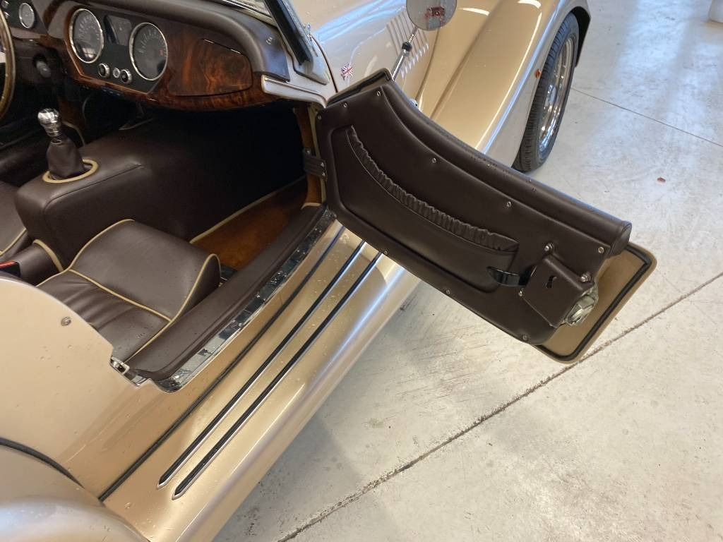 Car Morgan Roadster 3.7i/Ford V6 Boite manuelle endommagé: picture 36 Car Morgan Roadster 3.7i/Ford V6 Boite manuelle endommagé: picture 36