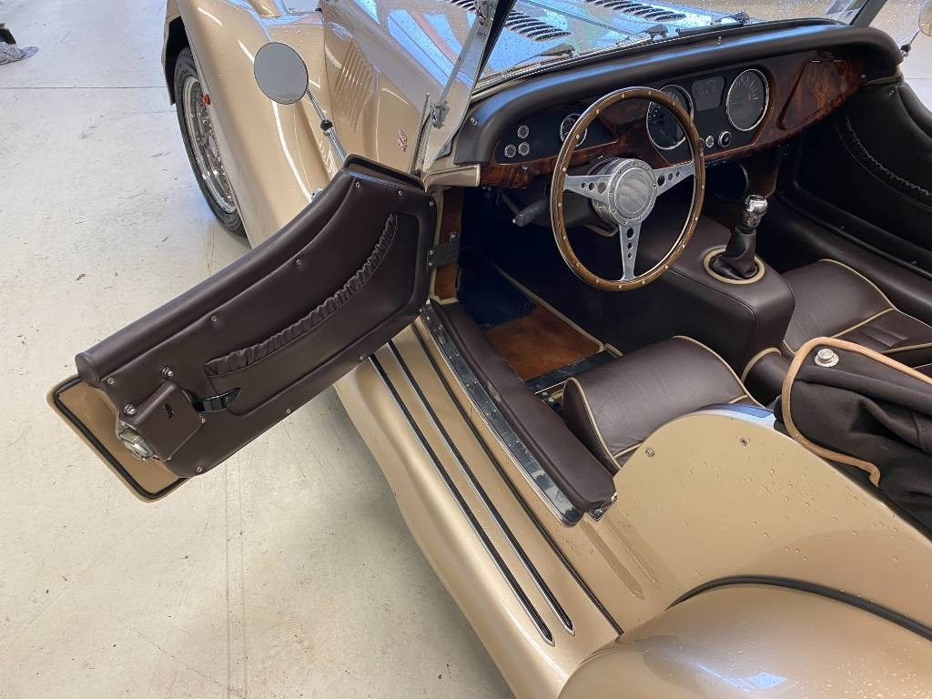 Car Morgan Roadster 3.7i/Ford V6 Boite manuelle endommagé: picture 27 Car Morgan Roadster 3.7i/Ford V6 Boite manuelle endommagé: picture 27