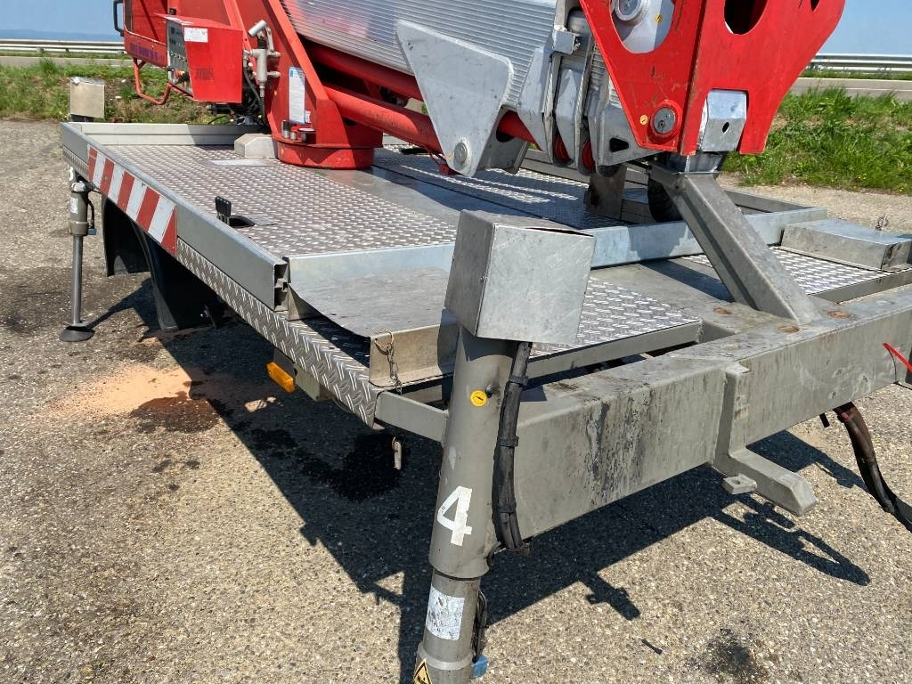 Truck mounted aerial platform Multitel Nacelle Multitel MX 200 A réviser: picture 31 Truck mounted aerial platform Multitel Nacelle Multitel MX 200 A réviser: picture 31