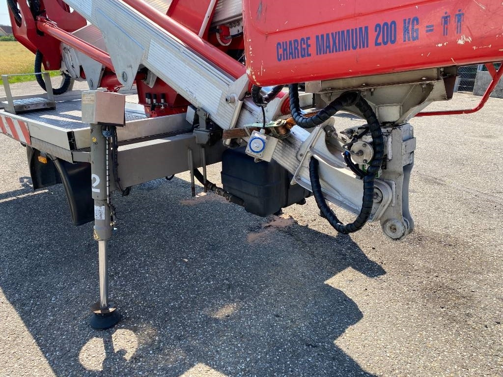 Truck mounted aerial platform Multitel Nacelle Multitel MX 200 A réviser: picture 20 Truck mounted aerial platform Multitel Nacelle Multitel MX 200 A réviser: picture 20