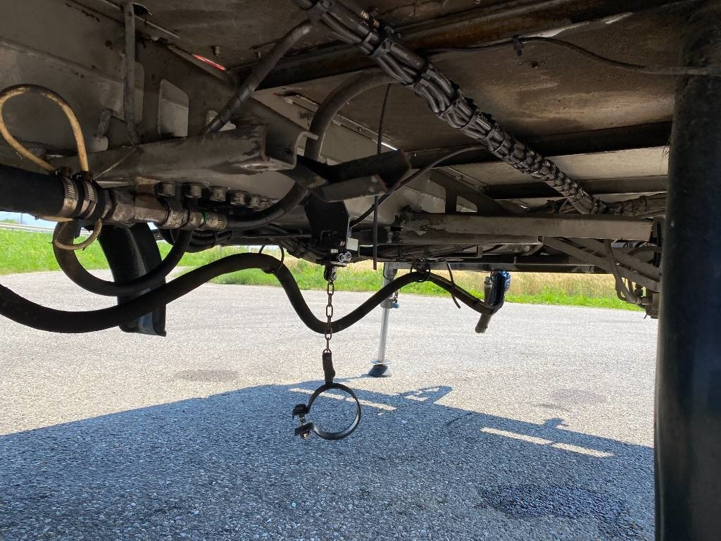 Truck mounted aerial platform Multitel Nacelle Multitel MX 200 A réviser: picture 28 Truck mounted aerial platform Multitel Nacelle Multitel MX 200 A réviser: picture 28