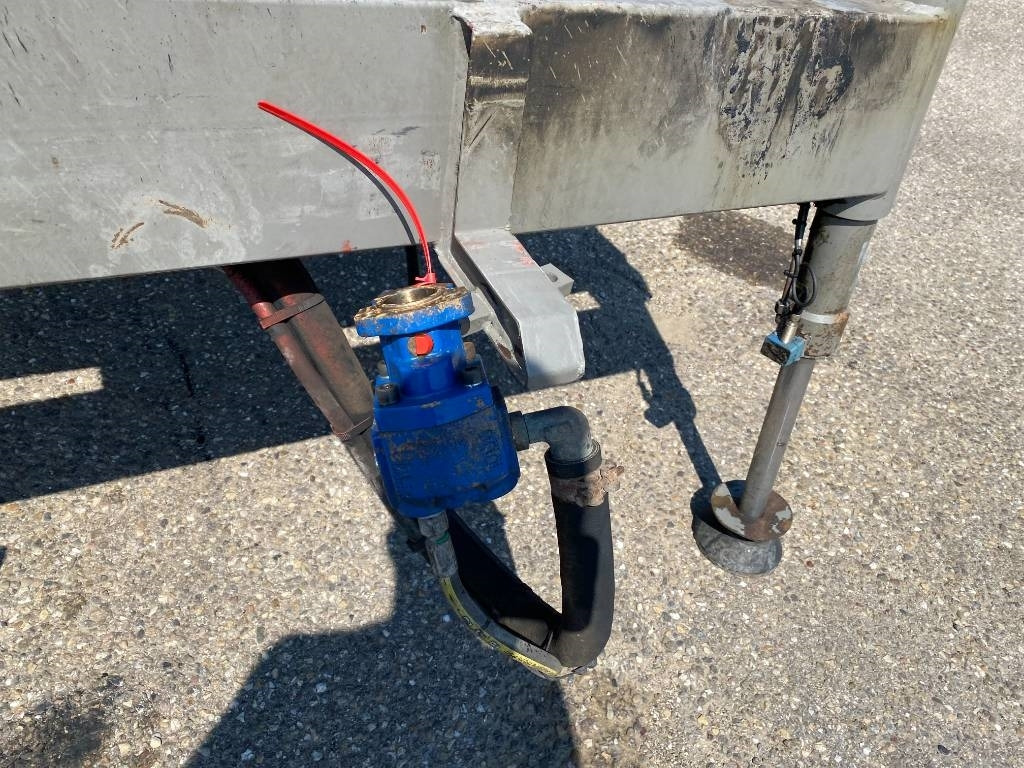 Truck mounted aerial platform Multitel Nacelle Multitel MX 200 A réviser: picture 33 Truck mounted aerial platform Multitel Nacelle Multitel MX 200 A réviser: picture 33