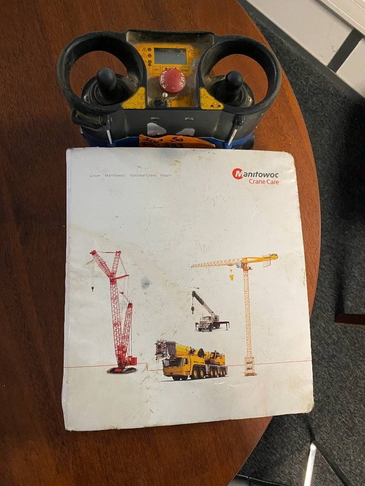 Self-erecting tower crane Potain IGO 50 /Origine Française-Certificat CE endommagé: picture 17