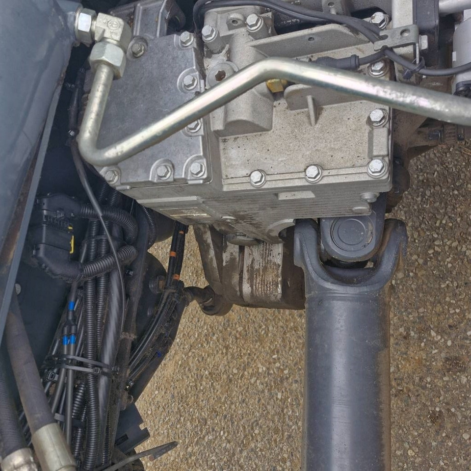 Hook lift truck Renault D Wide 380: picture 31 Hook lift truck Renault D Wide 380: picture 31