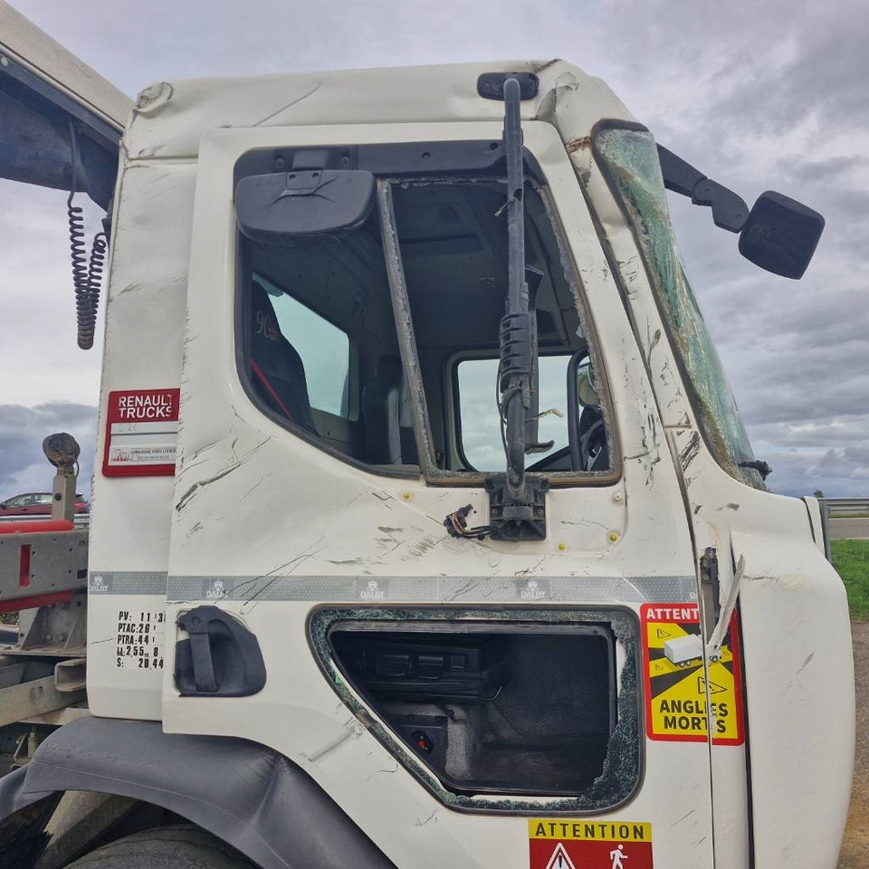 Hook lift truck Renault D Wide 380: picture 41 Hook lift truck Renault D Wide 380: picture 41