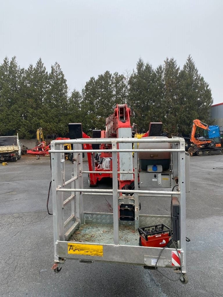 Teupen LEO35T/PLUS a réparer - Telescopic boom: picture 2 Teupen LEO35T/PLUS a réparer - Telescopic boom: picture 2