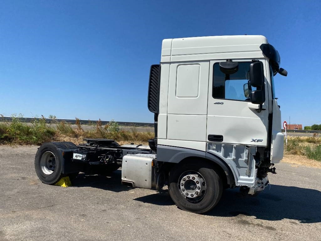 Tractor unit DAF XF 480 SpaceCab: picture 37