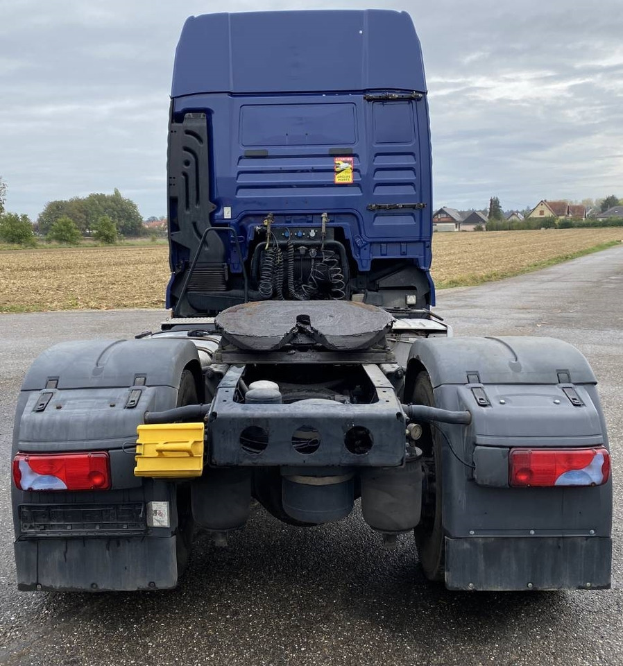 MAN TGX 18.460  - Tractor unit: picture 5 MAN TGX 18.460  - Tractor unit: picture 5