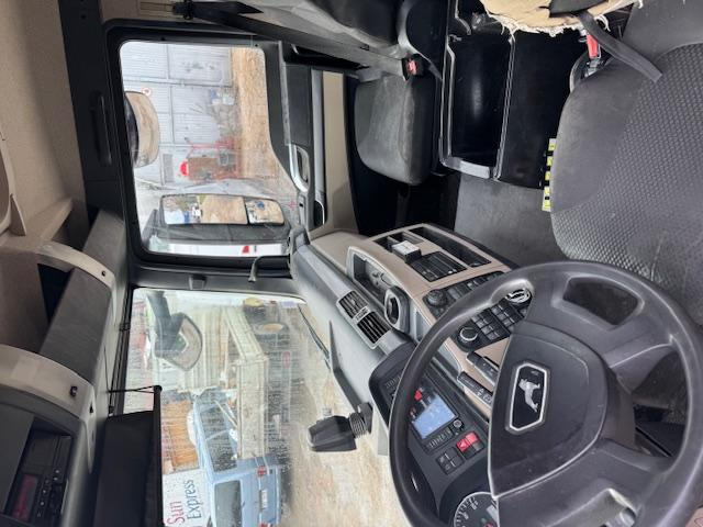 Hook lift truck MAN TGS 28.460 AMPIROLL: picture 14 Hook lift truck MAN TGS 28.460 AMPIROLL: picture 14