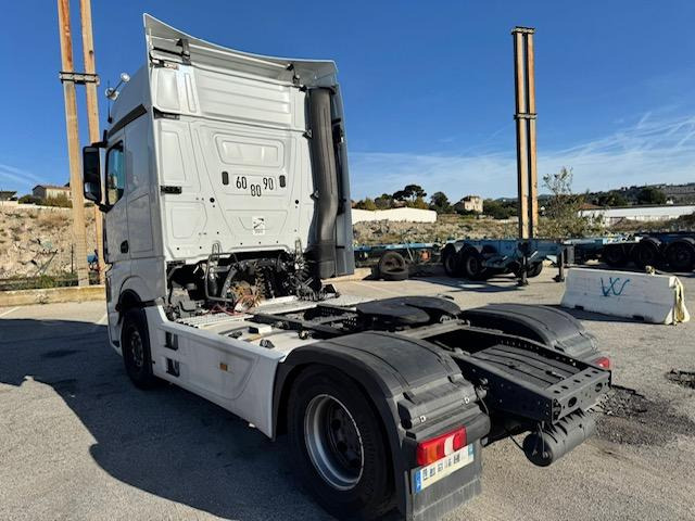 Mercedes ACTROS 1853 - Tractor unit: picture 5 Mercedes ACTROS 1853 - Tractor unit: picture 5