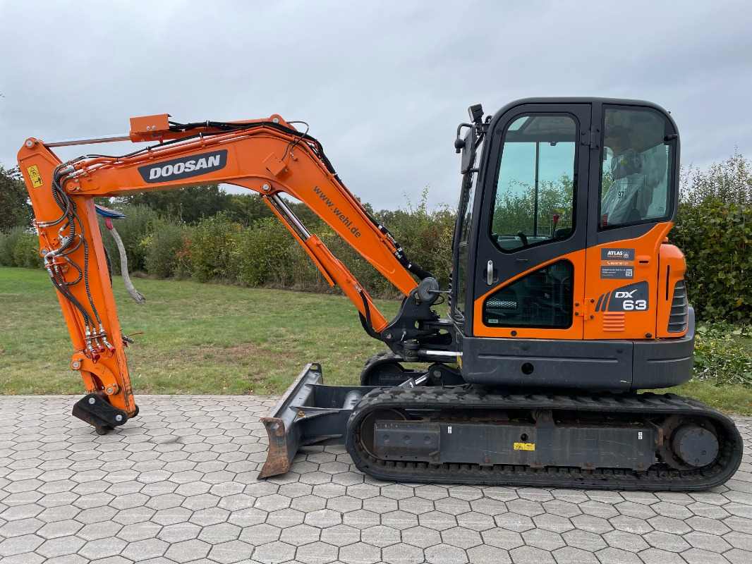 Doosan DX63-3 - Mini excavator: picture 3 Doosan DX63-3 - Mini excavator: picture 3
