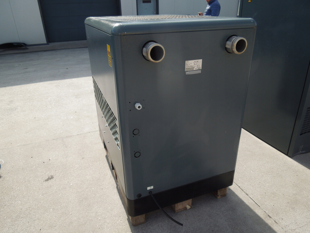 ATLAS COPCO FD310 - Air compressor: picture 1 ATLAS COPCO FD310 - Air compressor: picture 1